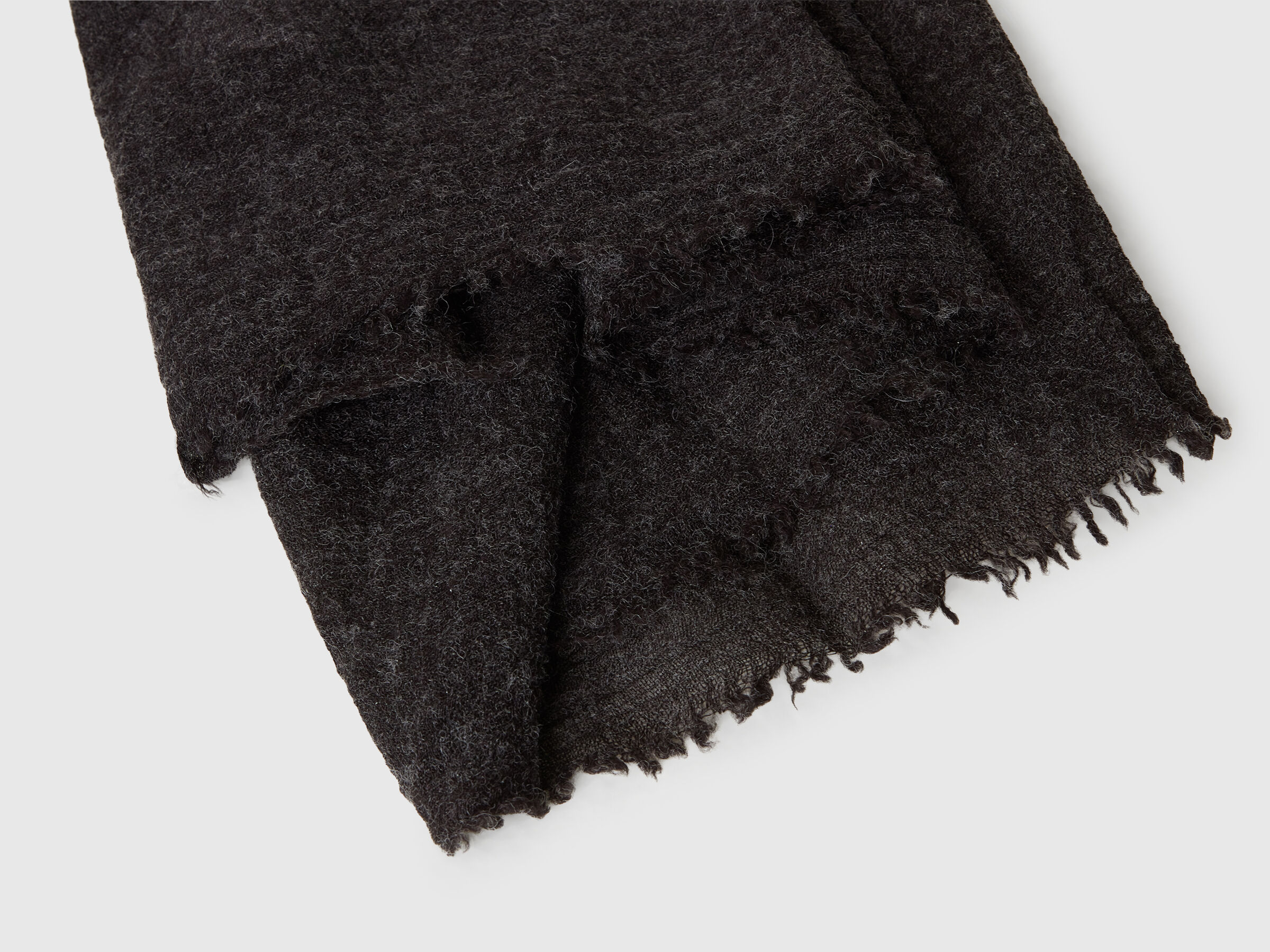 SCARF Men image number 4